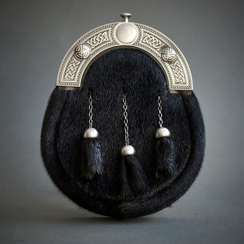 Black Seal Fur Dress Sporran with Antique Celtic Cantle