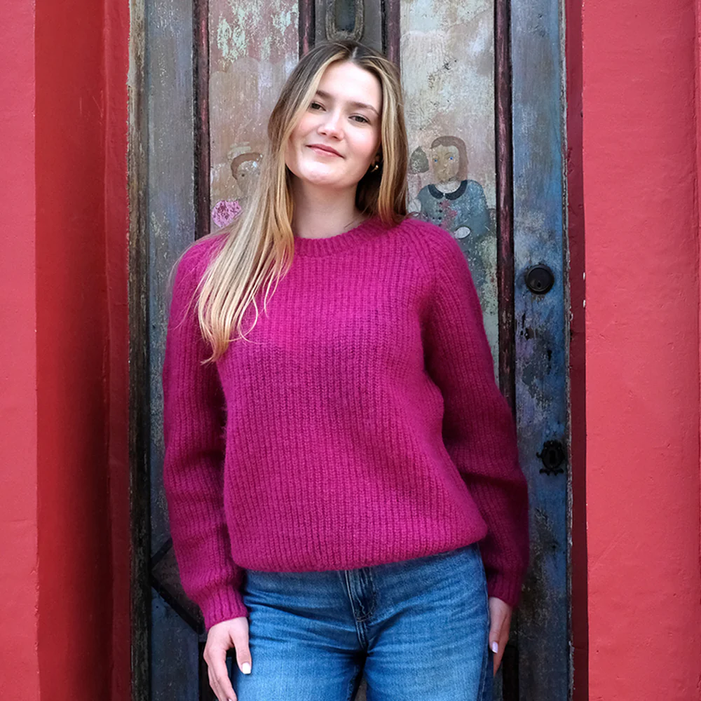 Mohair blend jumper in fuchsia - Image 3