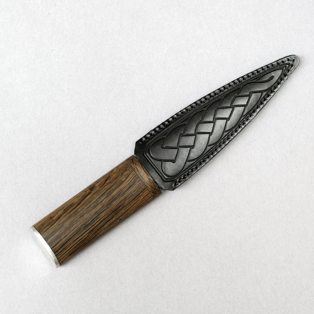 Sgian Dubh with Bog Oak Arisaig Handle - Image 5