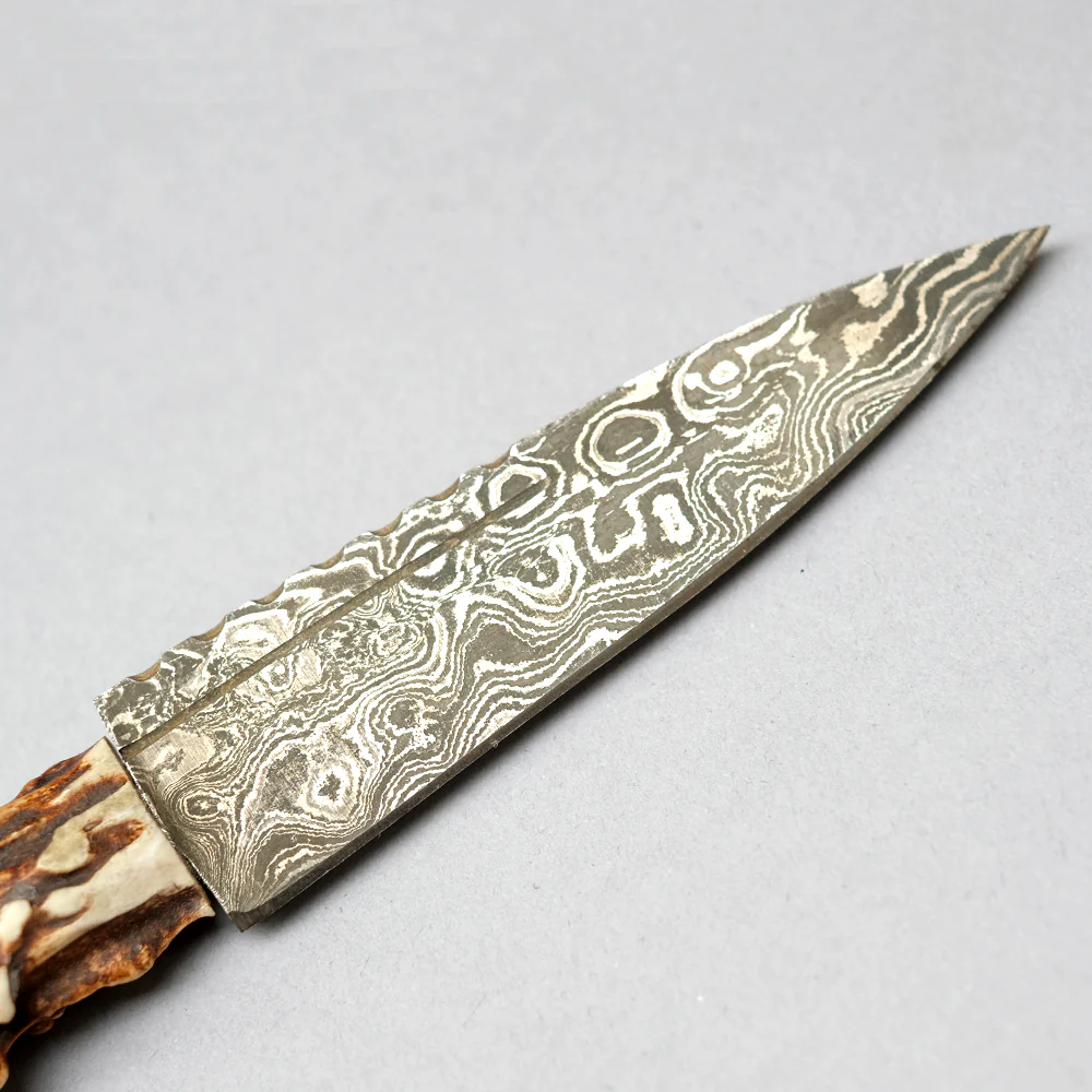 Hand made Sgian Dubh with Scottish Stag Horn Handle & Damascus Blade - Image 3