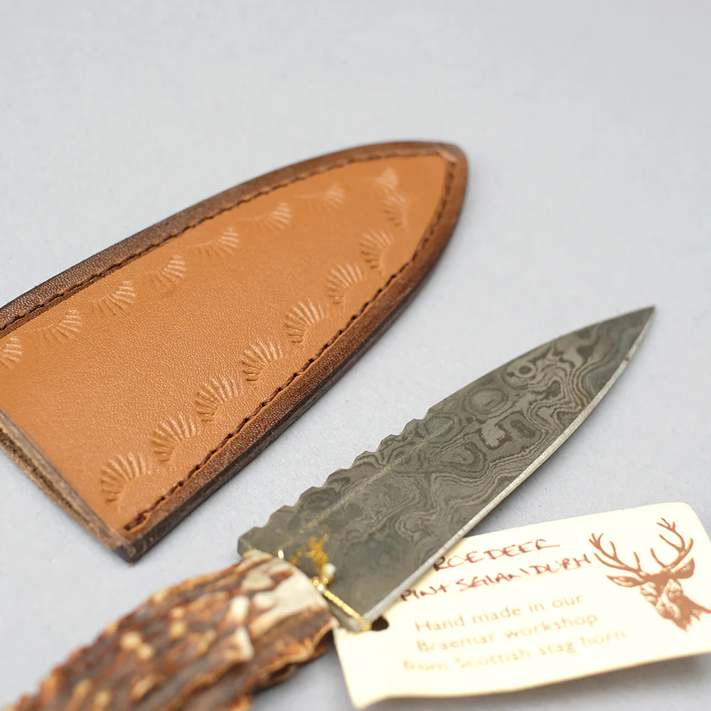 Hand made Sgian Dubh with Scottish Stag Horn Handle & Damascus Blade - Image 4