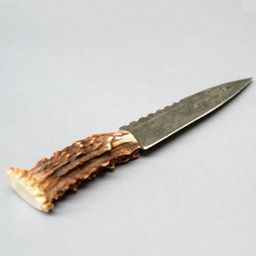 Hand made Sgian Dubh with Scottish Stag Horn Handle & Damascus Blade - Image 6