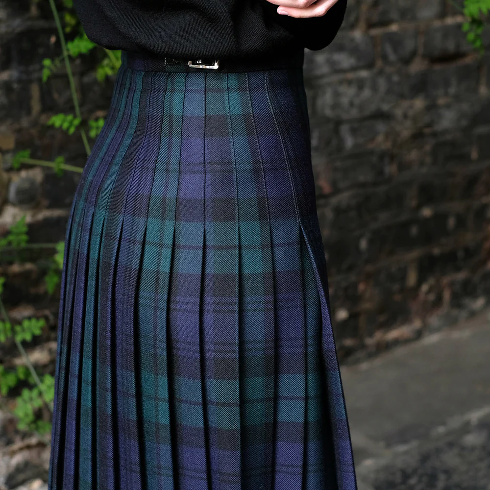 Women's Knee Length Kilt in Black Watch Tartan - Image 4